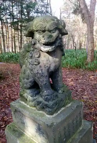 幾春別神社の狛犬