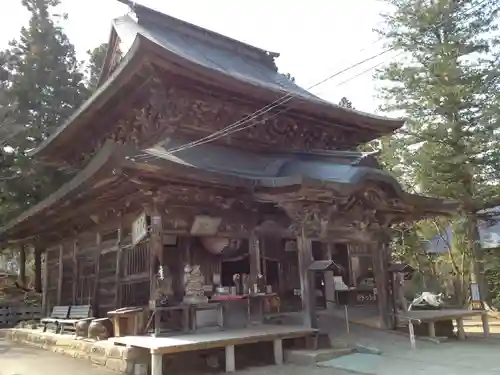 弘安寺の本殿・本堂