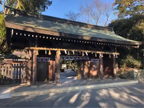 砥鹿神社（里宮）の山門・神門