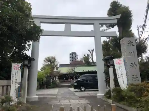 新宿下落合氷川神社の鳥居