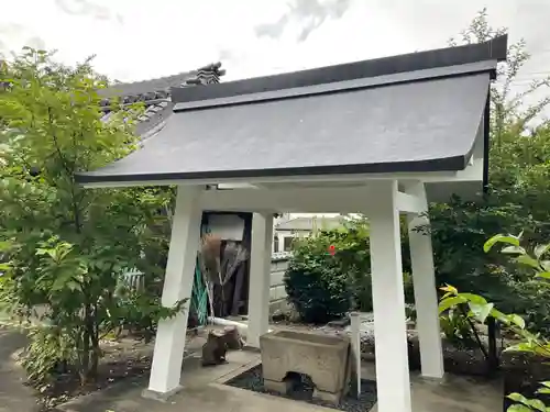 円観寺の手水舎