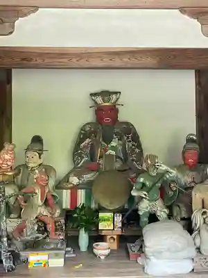丹生大師 神宮寺の像