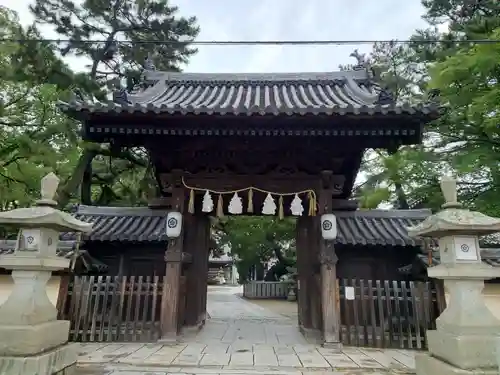 高砂神社の山門