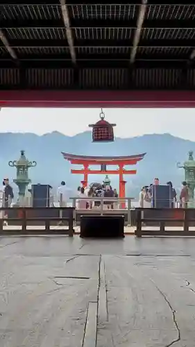 厳島神社(広島県)