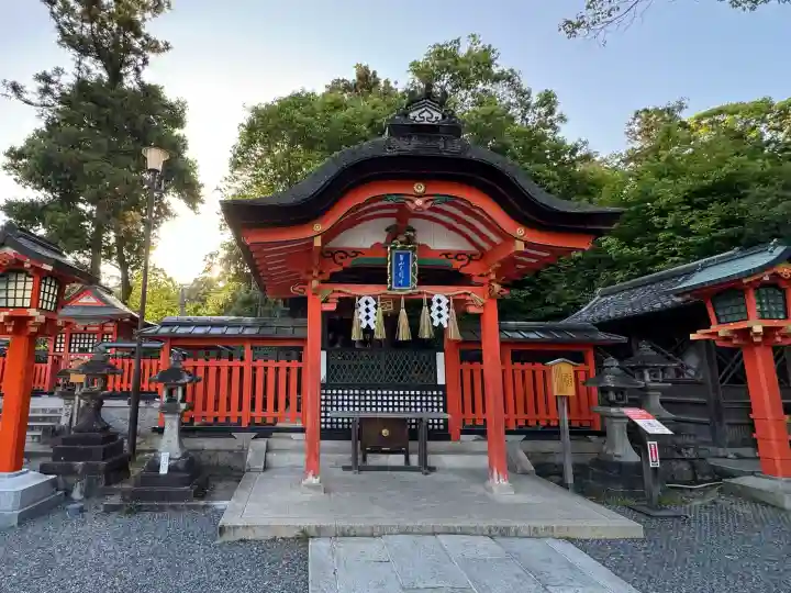 伏見稲荷大社の{uncategorized: "未分類", other: "その他", undefined: "問題あり", building: "その他建物", grave: "お墓", sacred_gate: "鳥居", guardian: "狛犬", statue: "像", buddha: "仏像", history: "歴史", nature: "自然", garden: "庭園", animal: "動物", pagoda: "塔", temizu: "手水舎", mountain_gate: "山門・神門", sanctuary: "本殿・本堂", subordinate: "末社・摂社", art: "芸術", scenery: "景色", jizo: "地蔵", ema: "絵馬", goshuin: "御朱印", omikuji: "おみくじ", items: "授与品その他", amulet: "お守り", goshuincho: "御朱印帳", eats: "食事", festival: "お祭り", votive_dance: "神楽", shichigosan: "七五三参", wedding: "結婚式", experience: "体験その他", initially: "初詣", around: "周辺", anti_infection: "感染症対策"}