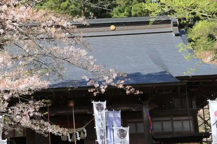 土津神社|こどもと出世の神さまの本殿・本堂