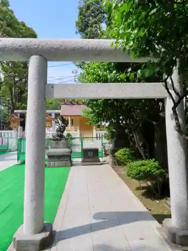 蒲田八幡神社の鳥居