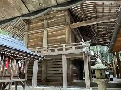 小槻神社の本殿