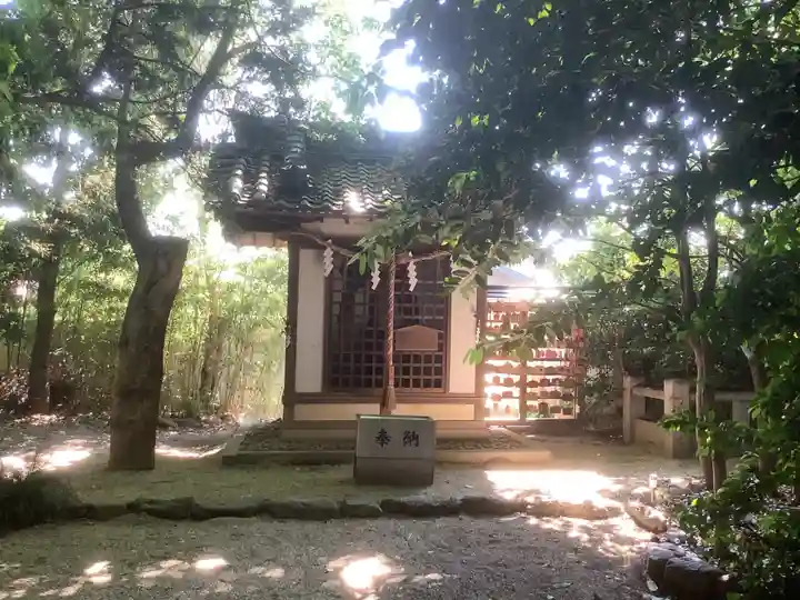 萱津神社の末社・摂社