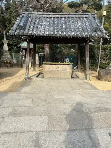 水間寺の{uncategorized: "未分類", other: "その他", undefined: "問題あり", building: "その他建物", grave: "お墓", sacred_gate: "鳥居", guardian: "狛犬", statue: "像", buddha: "仏像", history: "歴史", nature: "自然", garden: "庭園", animal: "動物", pagoda: "塔", temizu: "手水舎", mountain_gate: "山門・神門", sanctuary: "本殿・本堂", subordinate: "末社・摂社", art: "芸術", scenery: "景色", jizo: "地蔵", ema: "絵馬", goshuin: "御朱印", omikuji: "おみくじ", items: "授与品その他", amulet: "お守り", goshuincho: "御朱印帳", eats: "食事", festival: "お祭り", votive_dance: "神楽", shichigosan: "七五三参", wedding: "結婚式", experience: "体験その他", initially: "初詣", around: "周辺", anti_infection: "感染症対策"}