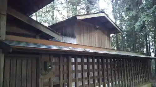 熊野神社の本殿