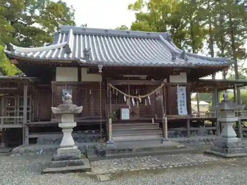 山名神社の本殿