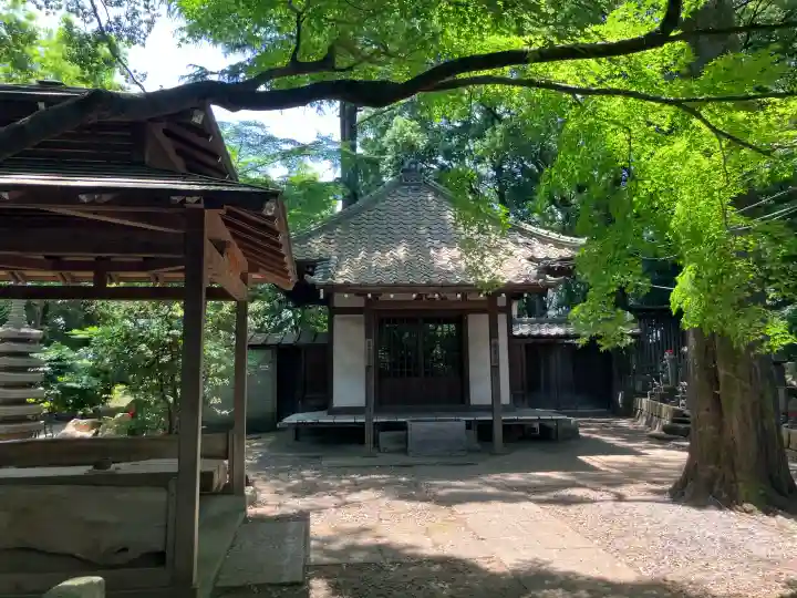 龍光寺の{uncategorized: "未分類", other: "その他", undefined: "問題あり", building: "その他建物", grave: "お墓", sacred_gate: "鳥居", guardian: "狛犬", statue: "像", buddha: "仏像", history: "歴史", nature: "自然", garden: "庭園", animal: "動物", pagoda: "塔", temizu: "手水舎", mountain_gate: "山門・神門", sanctuary: "本殿・本堂", subordinate: "末社・摂社", art: "芸術", scenery: "景色", jizo: "地蔵", ema: "絵馬", goshuin: "御朱印", omikuji: "おみくじ", items: "授与品その他", amulet: "お守り", goshuincho: "御朱印帳", eats: "食事", festival: "お祭り", votive_dance: "神楽", shichigosan: "七五三参", wedding: "結婚式", experience: "体験その他", initially: "初詣", around: "周辺", anti_infection: "感染症対策"}