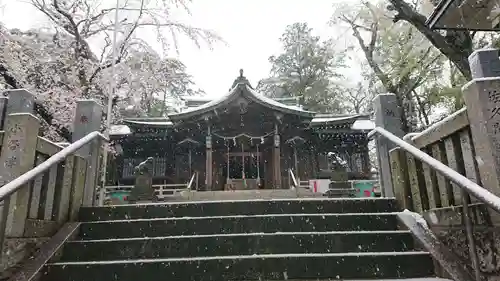 多田神社の本殿・本堂