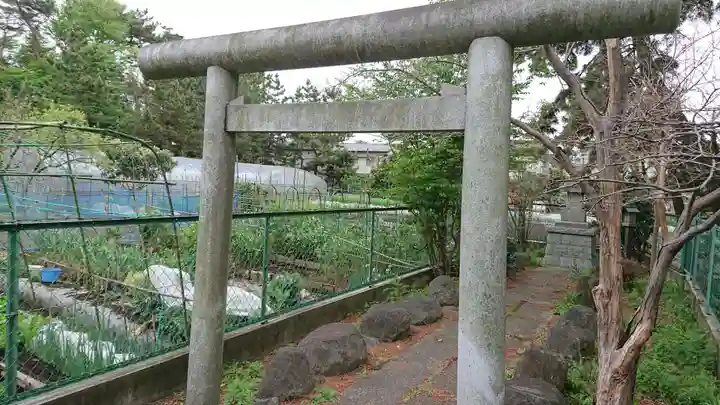 伊豆美神社の末社・摂社