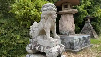 護皇神社の狛犬