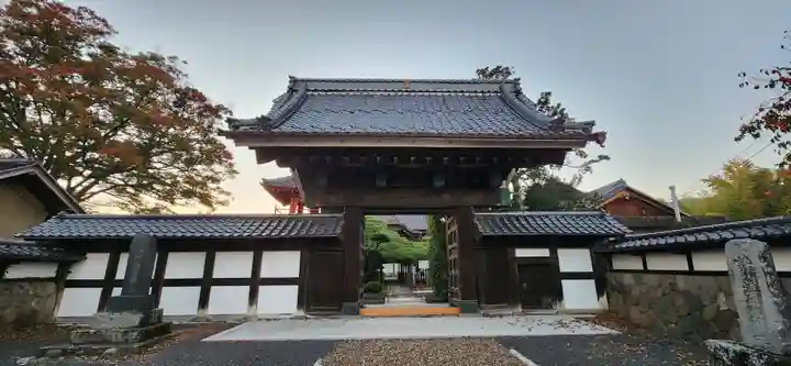 無能寺の山門・神門