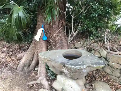 笶原神社(東宮)の手水舎