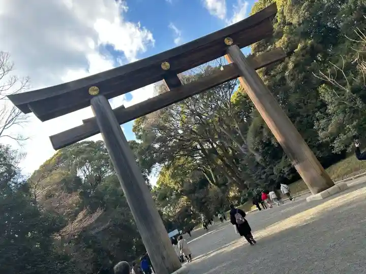 明治神宮の{uncategorized: "未分類", other: "その他", undefined: "問題あり", building: "その他建物", grave: "お墓", sacred_gate: "鳥居", guardian: "狛犬", statue: "像", buddha: "仏像", history: "歴史", nature: "自然", garden: "庭園", animal: "動物", pagoda: "塔", temizu: "手水舎", mountain_gate: "山門・神門", sanctuary: "本殿・本堂", subordinate: "末社・摂社", art: "芸術", scenery: "景色", jizo: "地蔵", ema: "絵馬", goshuin: "御朱印", omikuji: "おみくじ", items: "授与品その他", amulet: "お守り", goshuincho: "御朱印帳", eats: "食事", festival: "お祭り", votive_dance: "神楽", shichigosan: "七五三参", wedding: "結婚式", experience: "体験その他", initially: "初詣", around: "周辺", anti_infection: "感染症対策"}