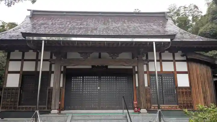 禅源寺の{uncategorized: "未分類", other: "その他", undefined: "問題あり", building: "その他建物", grave: "お墓", sacred_gate: "鳥居", guardian: "狛犬", statue: "像", buddha: "仏像", history: "歴史", nature: "自然", garden: "庭園", animal: "動物", pagoda: "塔", temizu: "手水舎", mountain_gate: "山門・神門", sanctuary: "本殿・本堂", subordinate: "末社・摂社", art: "芸術", scenery: "景色", jizo: "地蔵", ema: "絵馬", goshuin: "御朱印", omikuji: "おみくじ", items: "授与品その他", amulet: "お守り", goshuincho: "御朱印帳", eats: "食事", festival: "お祭り", votive_dance: "神楽", shichigosan: "七五三参", wedding: "結婚式", experience: "体験その他", initially: "初詣", around: "周辺", anti_infection: "感染症対策"}
