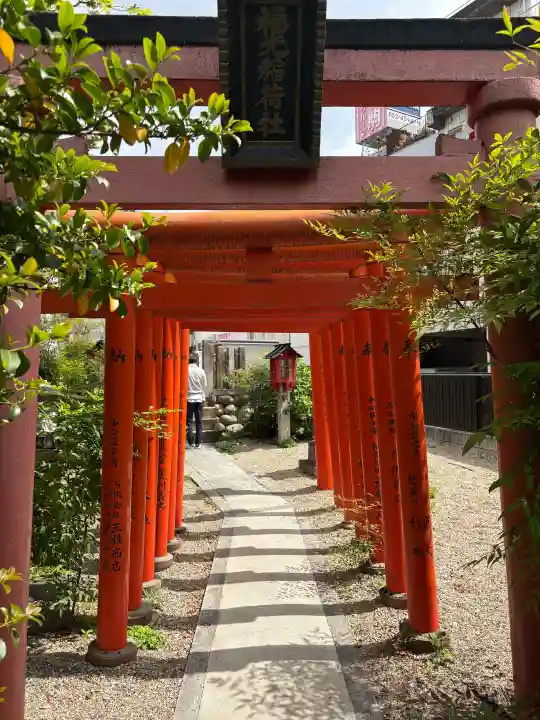 三輪神社の{uncategorized: "未分類", other: "その他", undefined: "問題あり", building: "その他建物", grave: "お墓", sacred_gate: "鳥居", guardian: "狛犬", statue: "像", buddha: "仏像", history: "歴史", nature: "自然", garden: "庭園", animal: "動物", pagoda: "塔", temizu: "手水舎", mountain_gate: "山門・神門", sanctuary: "本殿・本堂", subordinate: "末社・摂社", art: "芸術", scenery: "景色", jizo: "地蔵", ema: "絵馬", goshuin: "御朱印", omikuji: "おみくじ", items: "授与品その他", amulet: "お守り", goshuincho: "御朱印帳", eats: "食事", festival: "お祭り", votive_dance: "神楽", shichigosan: "七五三参", wedding: "結婚式", experience: "体験その他", initially: "初詣", around: "周辺", anti_infection: "感染症対策"}