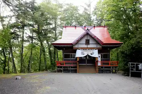 八幡神社の本殿・本堂