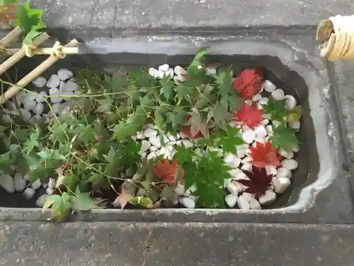北広島市総鎮守　廣島神社の手水舎
