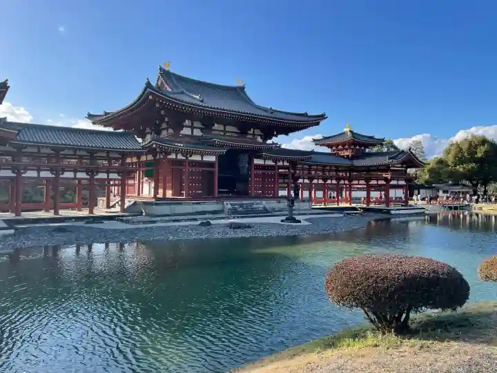 平等院の{uncategorized: "未分類", other: "その他", undefined: "問題あり", building: "その他建物", grave: "お墓", sacred_gate: "鳥居", guardian: "狛犬", statue: "像", buddha: "仏像", history: "歴史", nature: "自然", garden: "庭園", animal: "動物", pagoda: "塔", temizu: "手水舎", mountain_gate: "山門・神門", sanctuary: "本殿・本堂", subordinate: "末社・摂社", art: "芸術", scenery: "景色", jizo: "地蔵", ema: "絵馬", goshuin: "御朱印", omikuji: "おみくじ", items: "授与品その他", amulet: "お守り", goshuincho: "御朱印帳", eats: "食事", festival: "お祭り", votive_dance: "神楽", shichigosan: "七五三参", wedding: "結婚式", experience: "体験その他", initially: "初詣", around: "周辺", anti_infection: "感染症対策"}