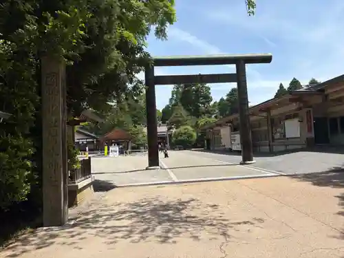 射水神社の鳥居