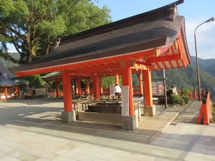 熊野那智大社(和歌山県)