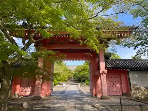 真正極楽寺（真如堂）の山門