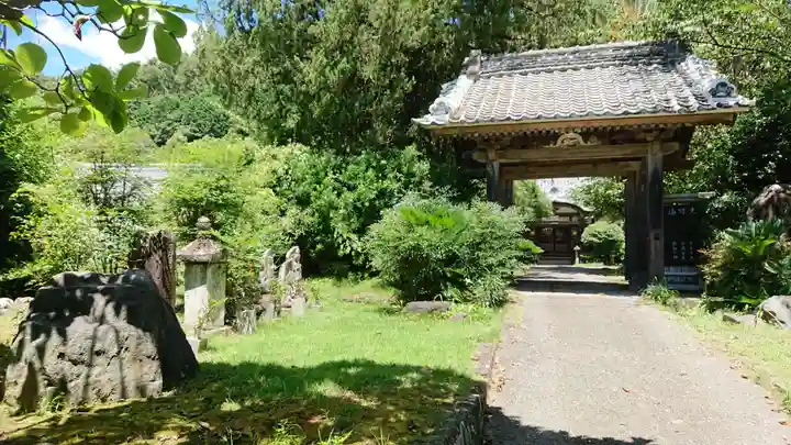 天然寺の山門・神門