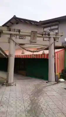 高塚愛宕地蔵尊の鳥居