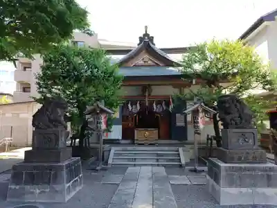 穏田神社の本殿・本堂