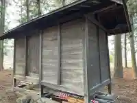 諏訪神社の{uncategorized: "未分類", other: "その他", undefined: "問題あり", building: "その他建物", grave: "お墓", sacred_gate: "鳥居", guardian: "狛犬", statue: "像", buddha: "仏像", history: "歴史", nature: "自然", garden: "庭園", animal: "動物", pagoda: "塔", temizu: "手水舎", mountain_gate: "山門・神門", sanctuary: "本殿・本堂", subordinate: "末社・摂社", art: "芸術", scenery: "景色", jizo: "地蔵", ema: "絵馬", goshuin: "御朱印", omikuji: "おみくじ", items: "授与品その他", amulet: "お守り", goshuincho: "御朱印帳", eats: "食事", festival: "お祭り", votive_dance: "神楽", shichigosan: "七五三参", wedding: "結婚式", experience: "体験その他", initially: "初詣", around: "周辺", anti_infection: "感染症対策"}