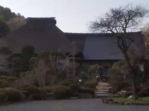 聞修院の本殿・本堂