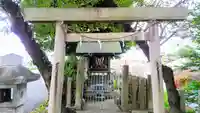 神明社(神明社 白山社合殿)の鳥居