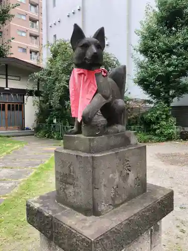 千束稲荷神社の狛犬