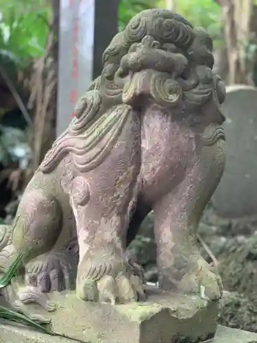 篠崎浅間神社の狛犬