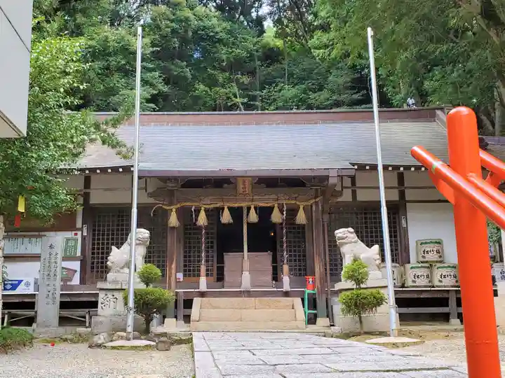 賣布神社の本殿・本堂