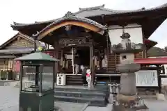 岩之上堂の本殿