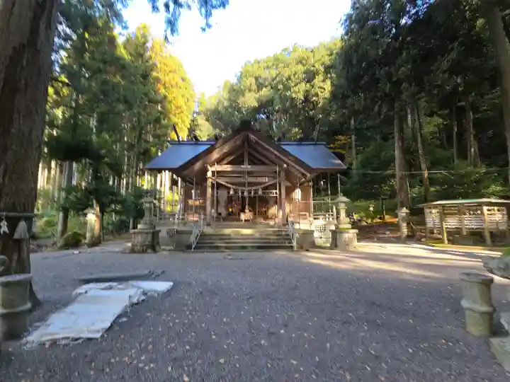 天日陰比咩神社の{uncategorized: "未分類", other: "その他", undefined: "問題あり", building: "その他建物", grave: "お墓", sacred_gate: "鳥居", guardian: "狛犬", statue: "像", buddha: "仏像", history: "歴史", nature: "自然", garden: "庭園", animal: "動物", pagoda: "塔", temizu: "手水舎", mountain_gate: "山門・神門", sanctuary: "本殿・本堂", subordinate: "末社・摂社", art: "芸術", scenery: "景色", jizo: "地蔵", ema: "絵馬", goshuin: "御朱印", omikuji: "おみくじ", items: "授与品その他", amulet: "お守り", goshuincho: "御朱印帳", eats: "食事", festival: "お祭り", votive_dance: "神楽", shichigosan: "七五三参", wedding: "結婚式", experience: "体験その他", initially: "初詣", around: "周辺", anti_infection: "感染症対策"}