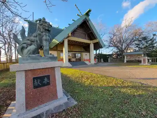 鳥取神社の狛犬