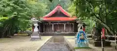 霊山神社の本殿