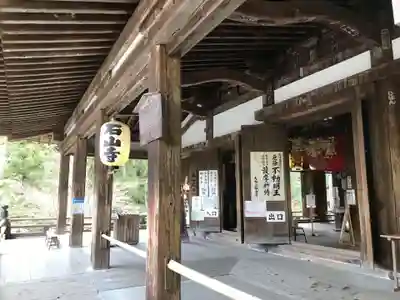 石山寺の本殿・本堂