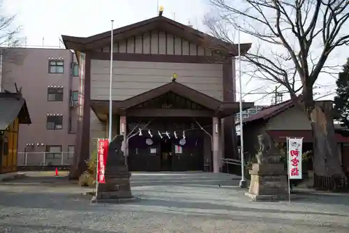 日野八坂神社の本殿・本堂