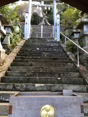 蟻通神社の本殿・本堂