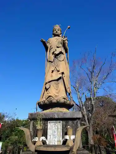 秋葉山舘山寺の仏像