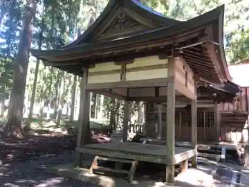 大森賀茂神社の本殿・本堂