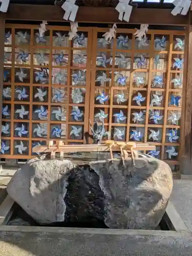 御嶽神社茅萱宮の手水舎